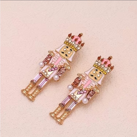 NWT Pink Toy Soldier Holiday Earrings - Picture 3 of 6